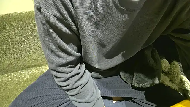 atom0407 online show from December 29, 4:19 pm