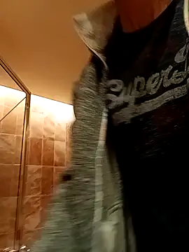 outdoorfun22 online show from April 18, 12:50 pm