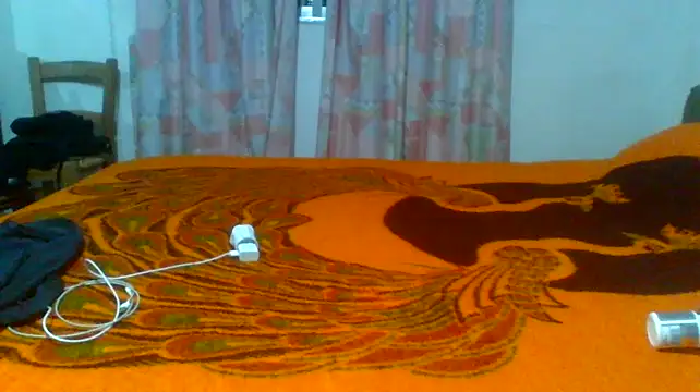 Snapshot of petan33 chatting on October 23, 10:35 pm petan33 online show from October 23, 10:35 pm