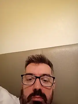 pana1978loco online show from November 12, 11:16 am