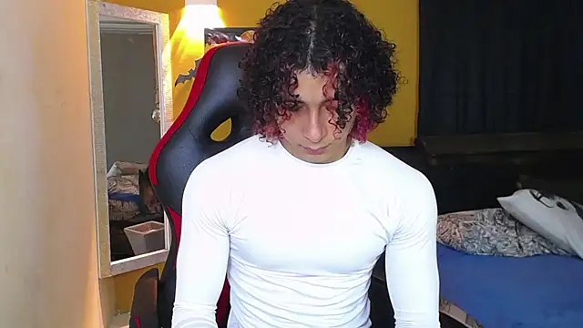 Demitryo online show from December 13, 4:00 am