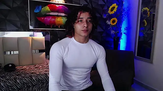 Demitryo online show from December 20, 4:09 am