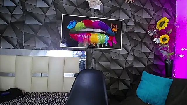 Demitryo online show from December 28, 2:43 am