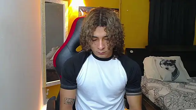 Demitryo online show from February 23, 2:45 am