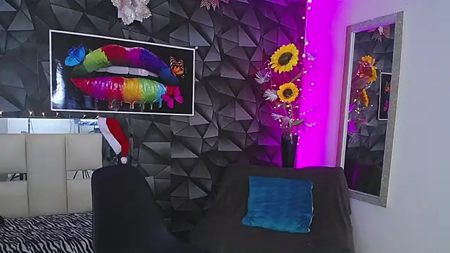 Demitryo online show from December 12, 2:26 am