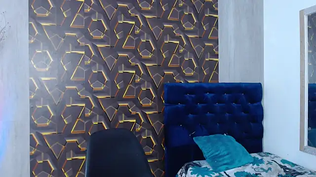 Demitryo online show from March 20, 2:40 am