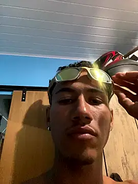 Marreta0777 online show from January 14, 8:01 pm