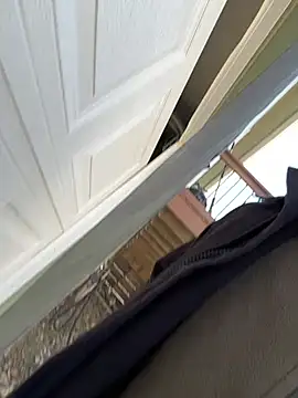 SmokingSloth online show from February 16, 8:00 pm