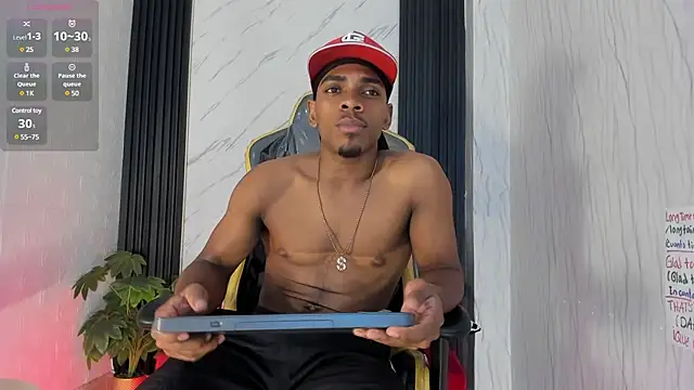 Snapshot of Jack_Muscles69_ chatting on January 25, 3:19 am Jack Muscles69  online show from January 25, 3:19 am