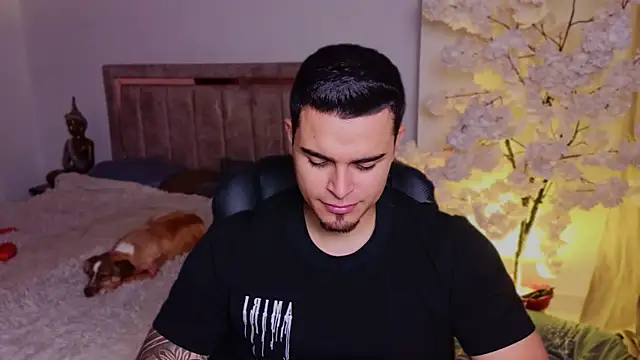 Axel Big cock online show from July 14, 3:22 am
