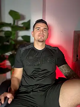 Axel Big cock online show from June 17, 2:46 am