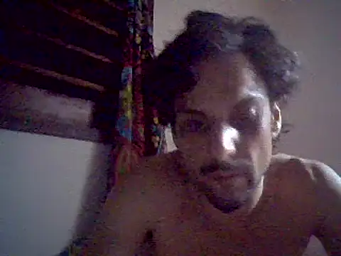 couplemilk online show from December 5, 7:05 am