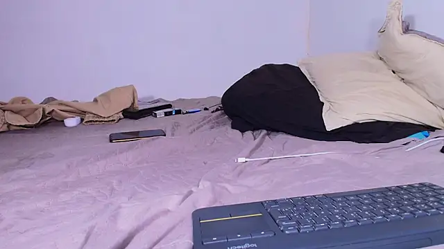 KaelMoreau online show from February 15, 8:56 am