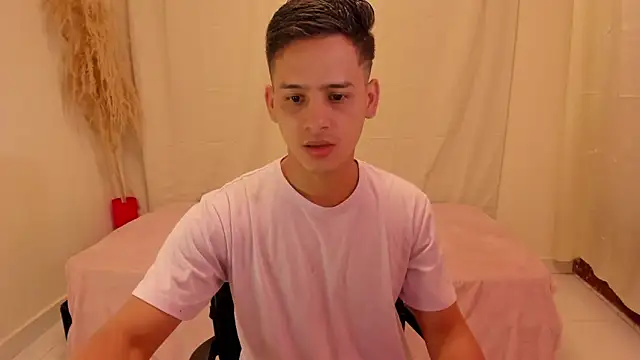 JANER 03 online show from January 6, 1:26 pm