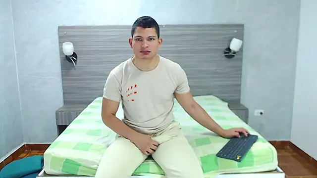 Loony Zion online show from December 22, 12:46 pm