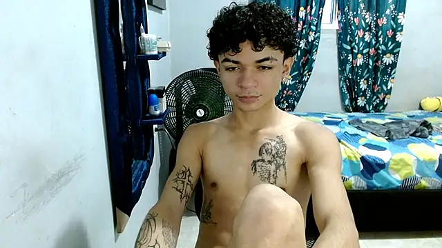 Snapshot of Lovebeng_ chatting on March 17, 10:40 pm Lovebeng  online show from March 17, 10:40 pm