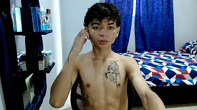Snapshot of Lovebeng_ chatting on December 17, 5:36 pm Lovebeng  online show from December 17, 5:36 pm