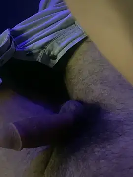 YawlingJingoist online show from November 23, 1:05 am