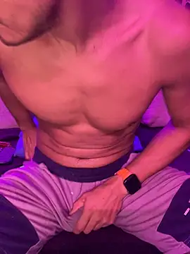 thesummerboy online show from December 11, 1:11 pm