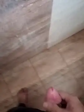 rags pussylicker online show from January 7, 8:37 am