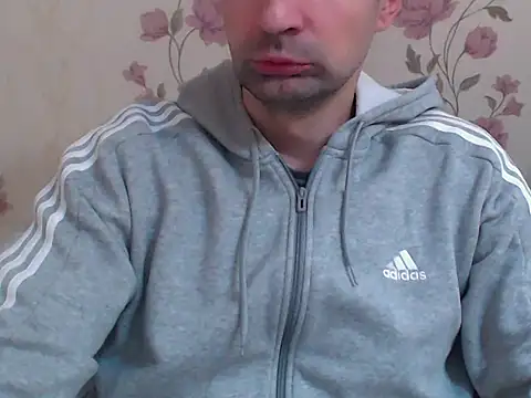 Leo 1617 online show from February 18, 1:42 pm