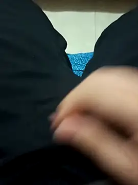 beautiful hands  online show from September 29, 7:40 am