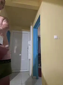 Snapshot of chris_sbh chatting on February 10, 6:45 pm chris sbh online show from February 10, 6:45 pm