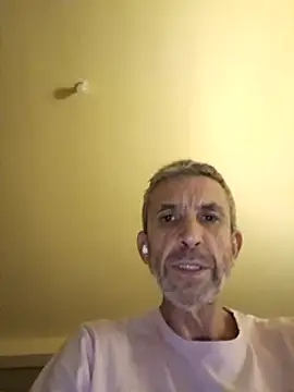 Snapshot of chris_sbh chatting on February 14, 5:25 pm chris sbh online show from February 14, 5:25 pm