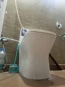 shivani0999 online show from October 26, 10:45 pm