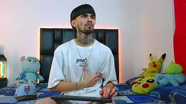 Brutal Sex Fucking online show from June 8, 12:06 am