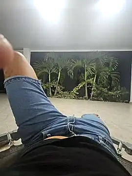 Snapshot of 2020dastan chatting on October 28, 1:19 am 2020dastan online show from October 28, 1:19 am