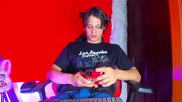 LilOwen  online show from April 2, 7:22 pm