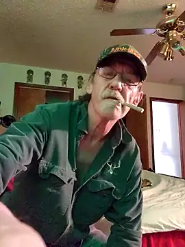 coolbrease10 online show from April 26, 8:38 pm