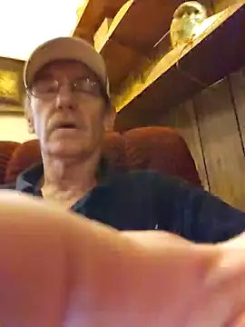 coolbrease10 online show from February 27, 7:46 pm