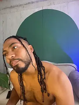 noah jones   online show from February 7, 5:18 pm