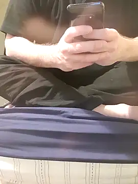 nofacewanker online show from April 15, 7:58 pm