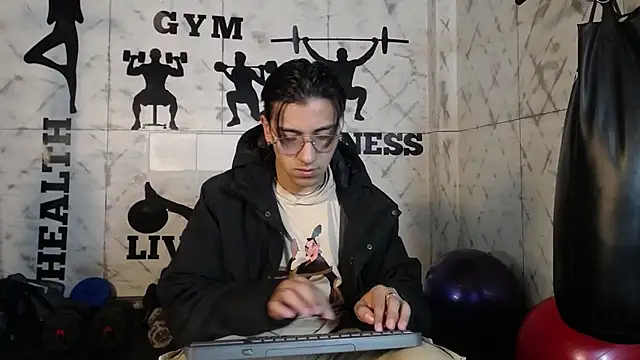 Andy Joy  online show from March 26, 11:36 am