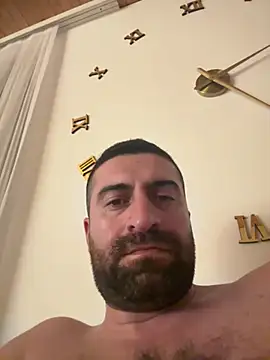 Snapshot of 235BABIKO235 chatting on January 13, 1:23 am 235BABIKO235 online show from January 13, 1:23 am