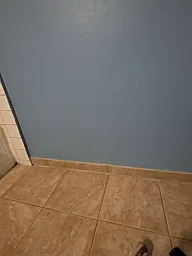 Jovende28 online show from November 8, 9:45 am