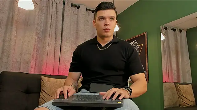 Jake Tylerr  online show from October 9, 6:02 pm