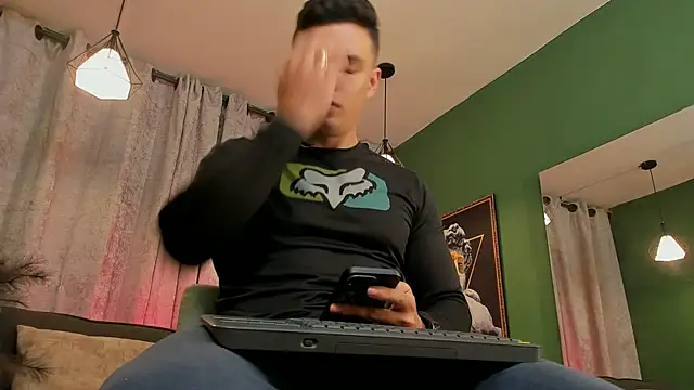 Jake Tylerr  online show from September 29, 11:55 pm