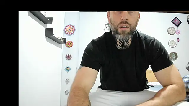 Snapshot of Antoniohot2024 chatting on January 5, 11:12 pm Antoniohot2024 online show from January 5, 11:12 pm