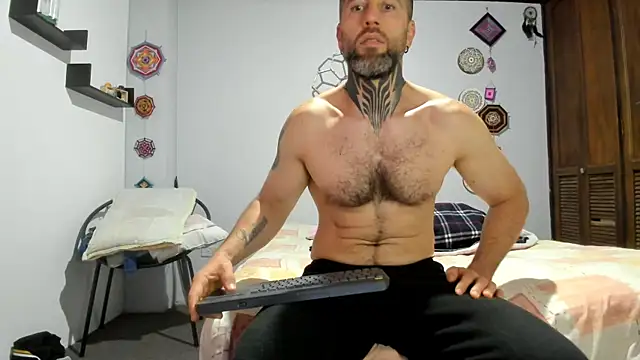 Antoniohot2024 online show from November 24, 12:17 pm