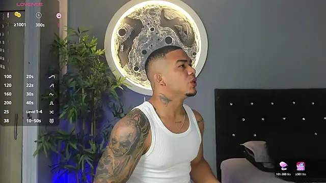 jordan mayers02 online show from December 20, 10:22 am