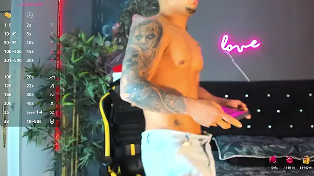 jordan mayers02 online show from December 10, 9:01 am