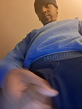 bigboytoy912 online show from April 21, 1:08 am