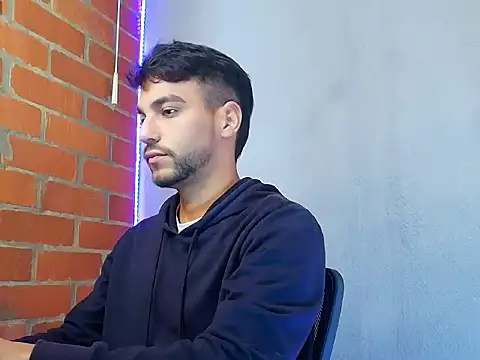 Snapshot of Leandro_valenzuela chatting on October 23, 7:06 pm Leandro valenzuela online show from October 23, 7:06 pm