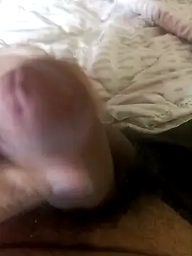 Snapshot of Johnnnm6o chatting on September 28, 9:51 am Johnnnm6o online show from September 28, 9:51 am