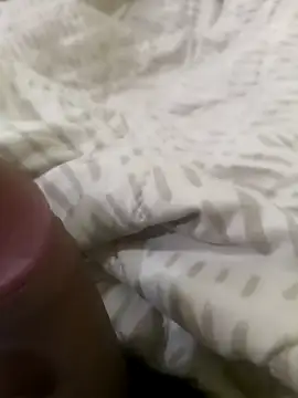 Snapshot of Johnnnm6o chatting on December 27, 7:40 am Johnnnm6o online show from December 27, 7:40 am