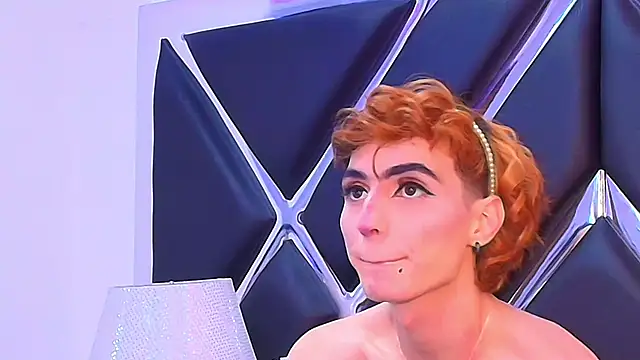 KylieMonnett online show from February 20, 6:19 am